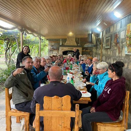 Sun House Hotel Yeghegnadzor Luaran gambar