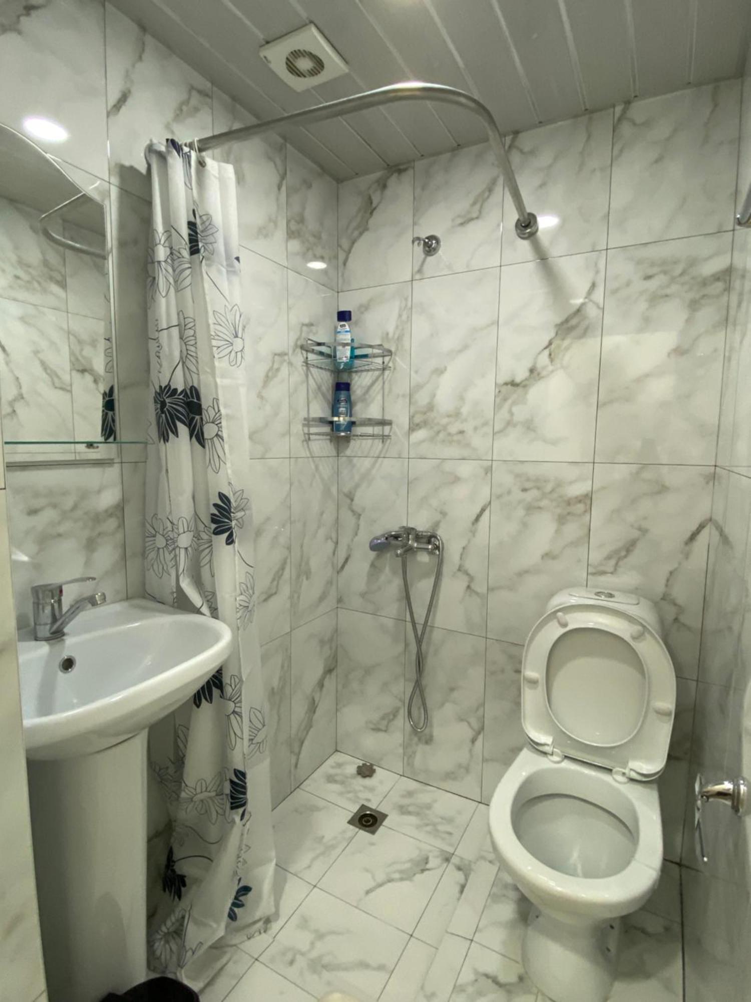 Sun House Hotel Yeghegnadzor Luaran gambar