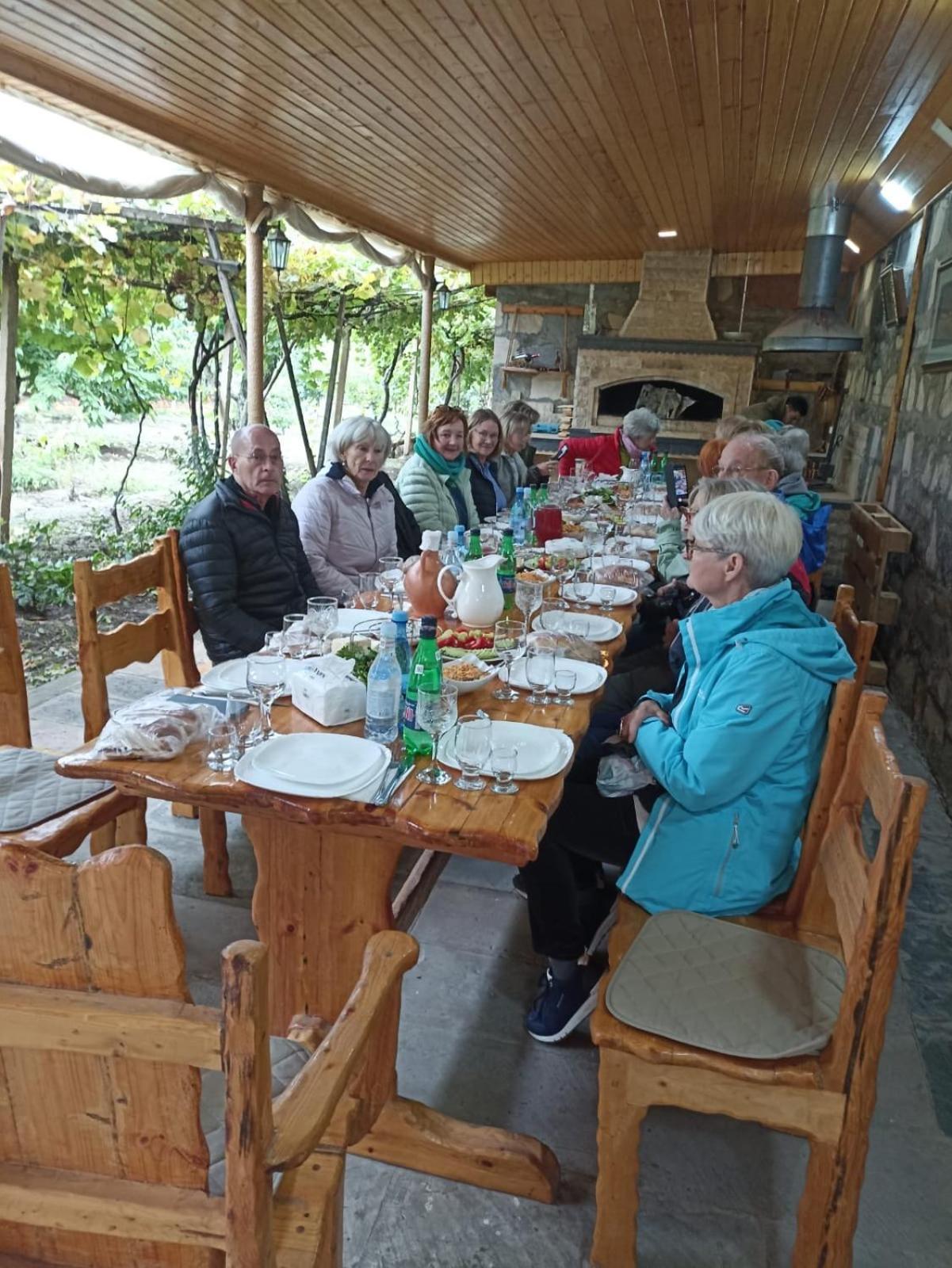 Sun House Hotel Yeghegnadzor Luaran gambar